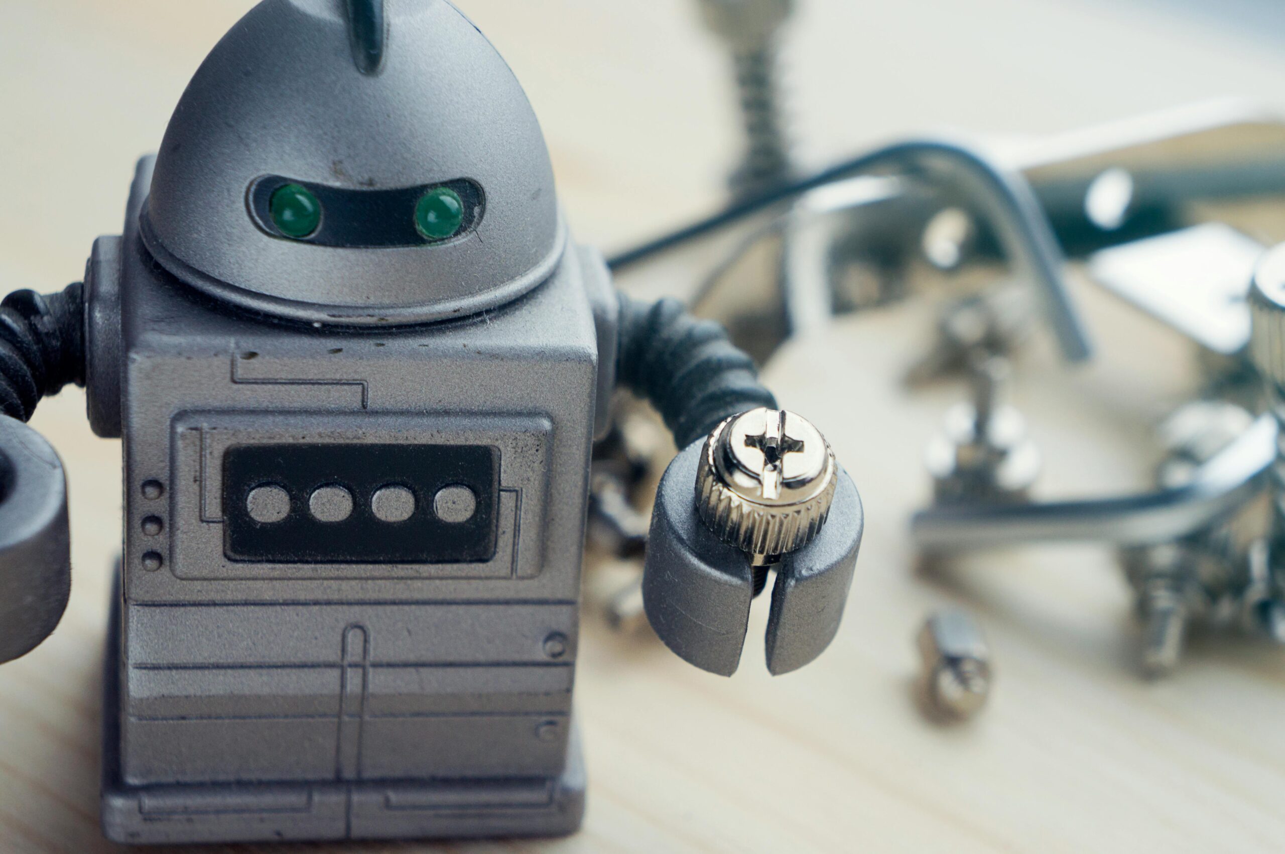 You are currently viewing Top 7 Futuristic Gadgets You Can Actually Use in 2025